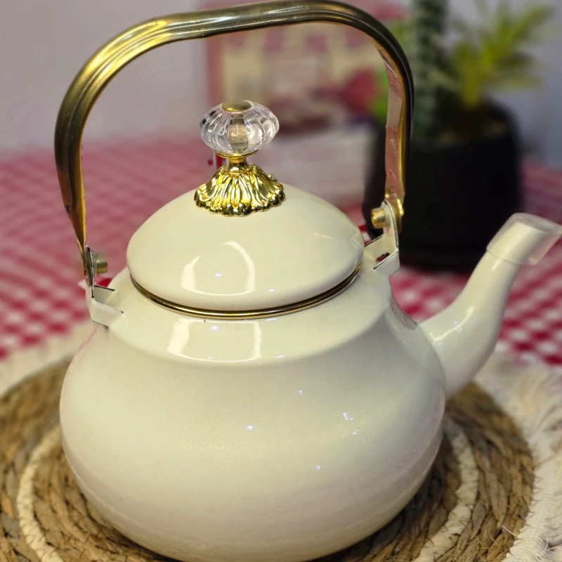 کتری لعابی دسته طلایی طرح کلاسیک